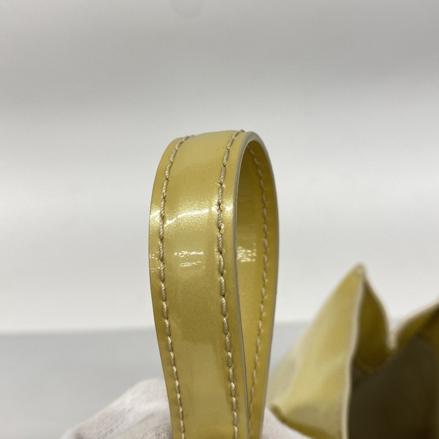 Louis Vuitton Vernis Wilshire Pm Handbag M91452 In Broncorail