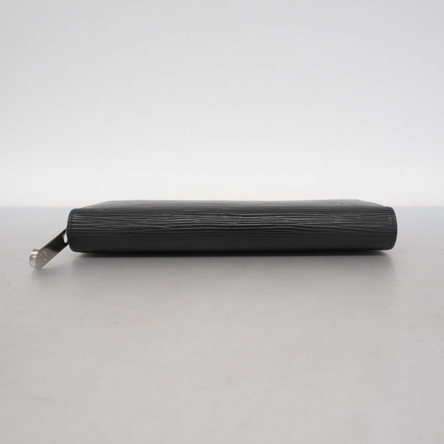 (Bi-Fold) Louis Vuitton Long Wallet