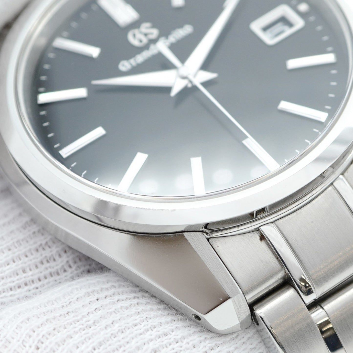Seiko Grand 9F85-0Ad0 Black Dial