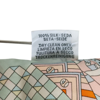 Hermes "De L'Ombrelle Aux Duels" Scarf/Muffler