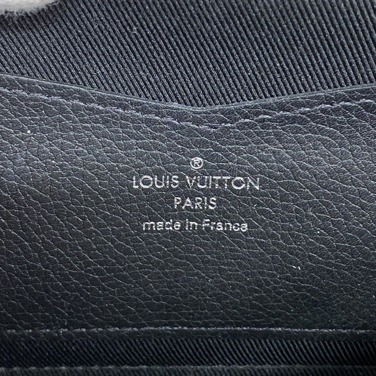 (Bi-Fold) Louis Vuitton Long Wallet