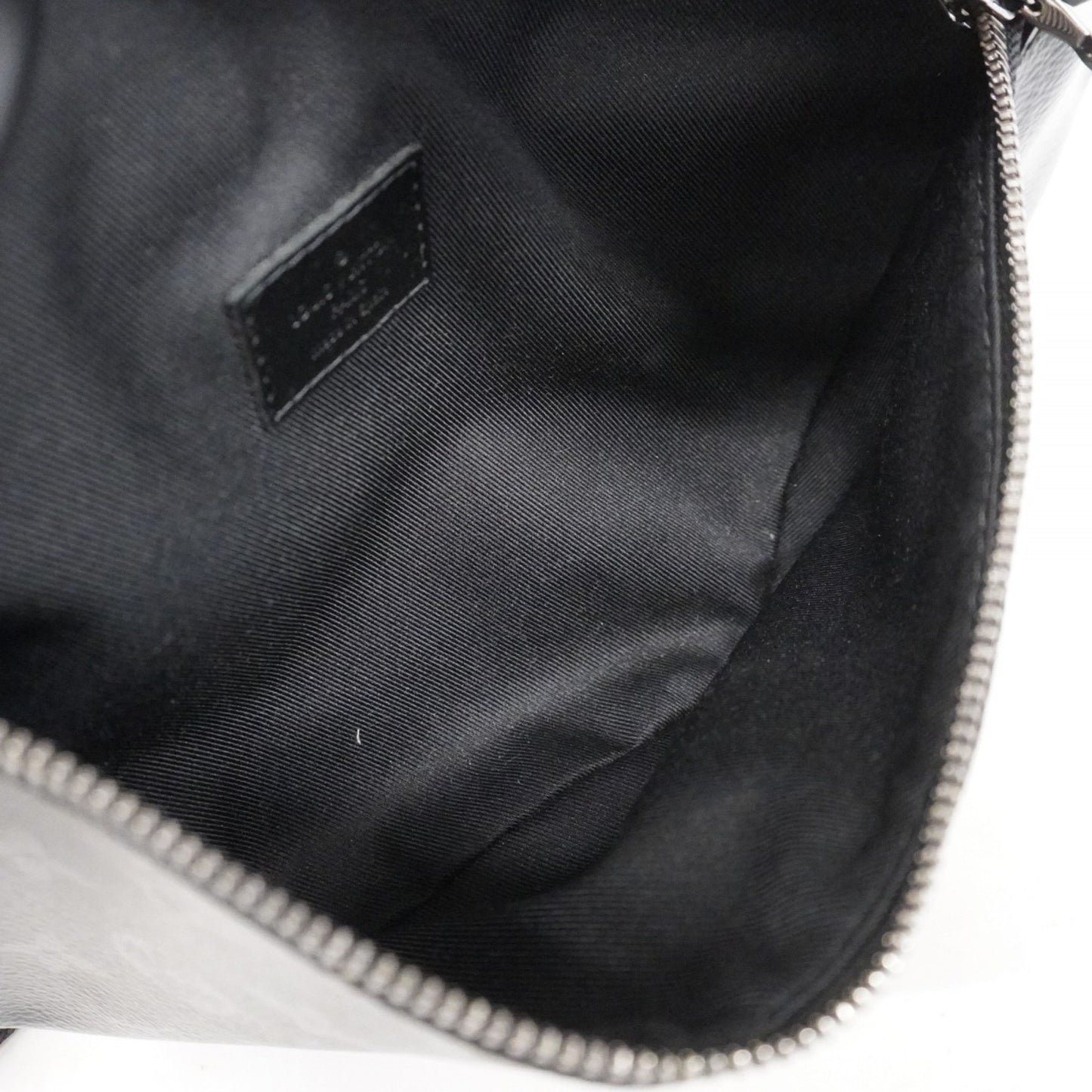 Louis Vuitton Monogram Eclipse Discovery Bum Bag M44336 Black