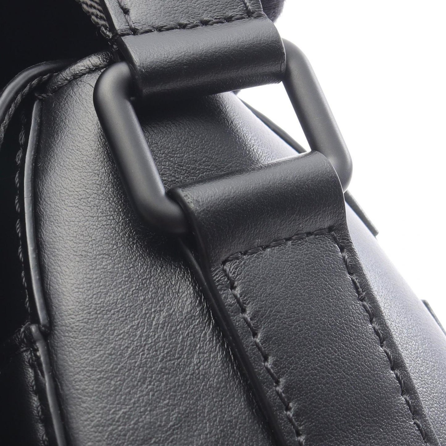 Louis Vuitton Sprinter Messenger Shoulder Bag In Monogram Shadow Leather