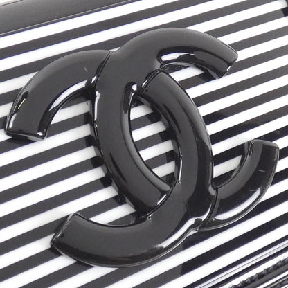 Chanel Boy 92072 Shoulder Bag