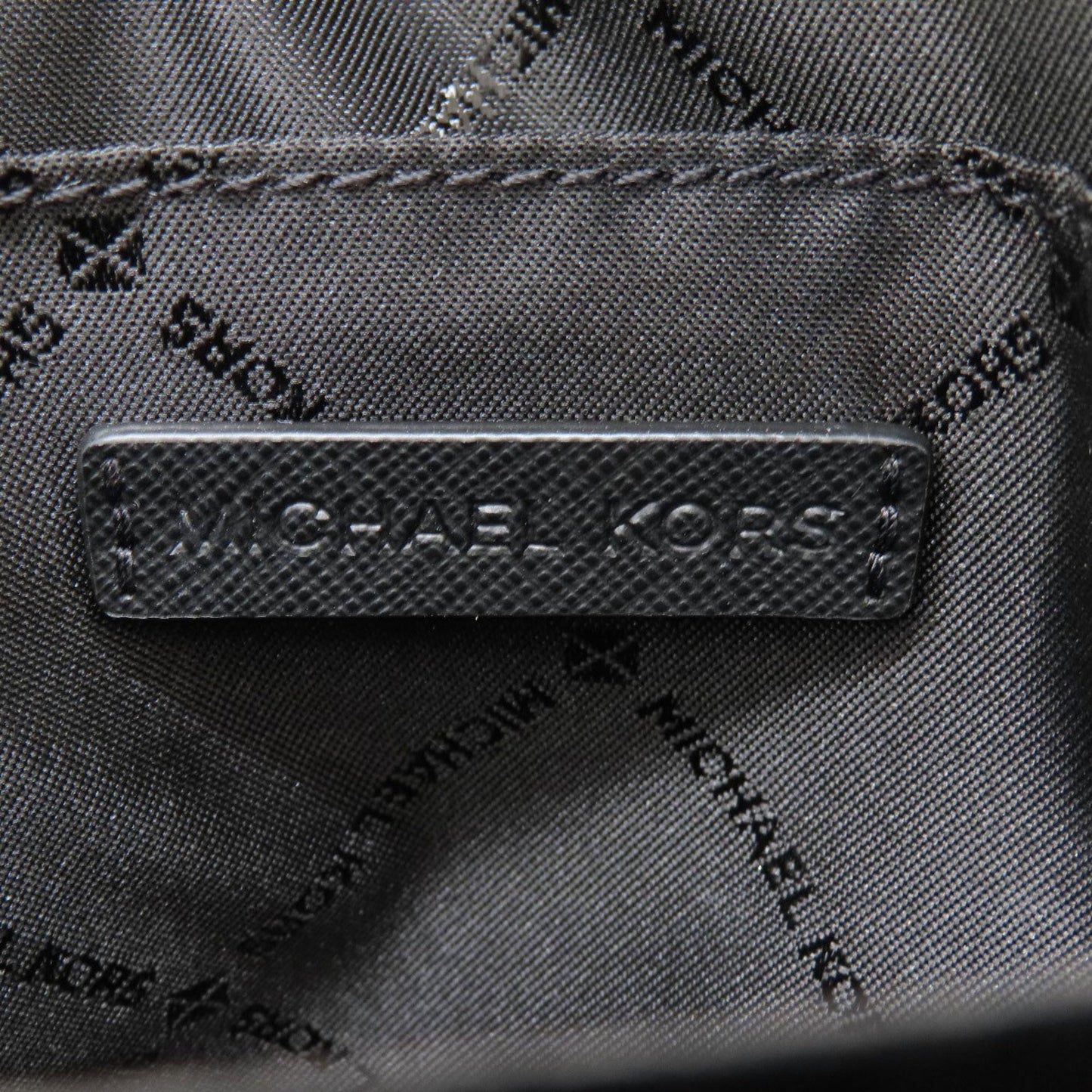 Michael Kors Mk Signature Shoulder Bag