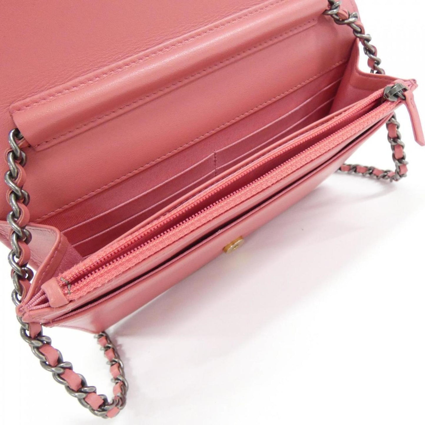 Leather Chanel Chain/ Shoulder Wallet