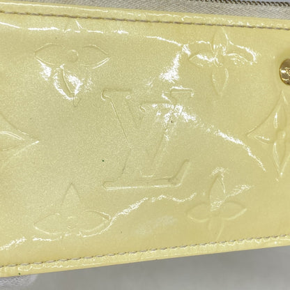 Louis Vuitton Vernis Pochette Cle Wallet/Coin Case M91348 Perle
