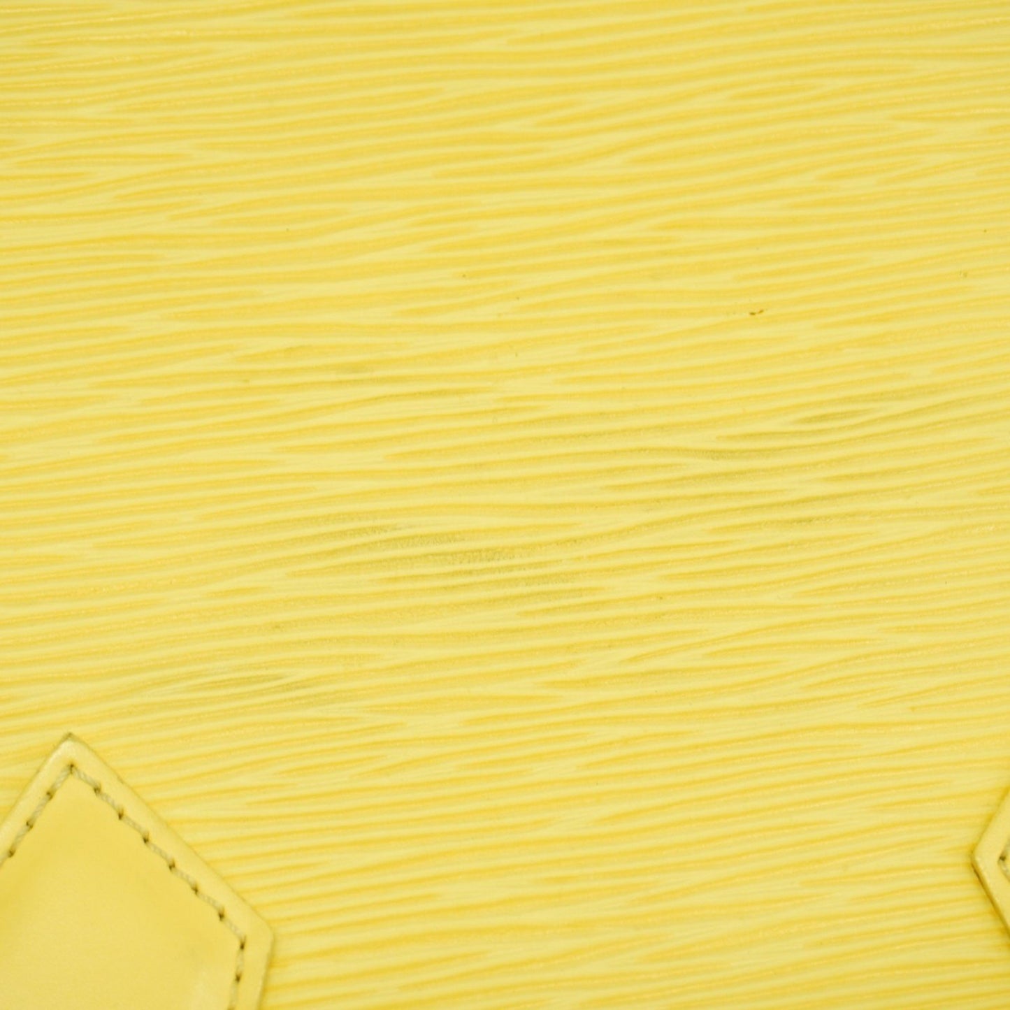 Louis Vuitton Epi Alma Handbag M5214A Vanilla