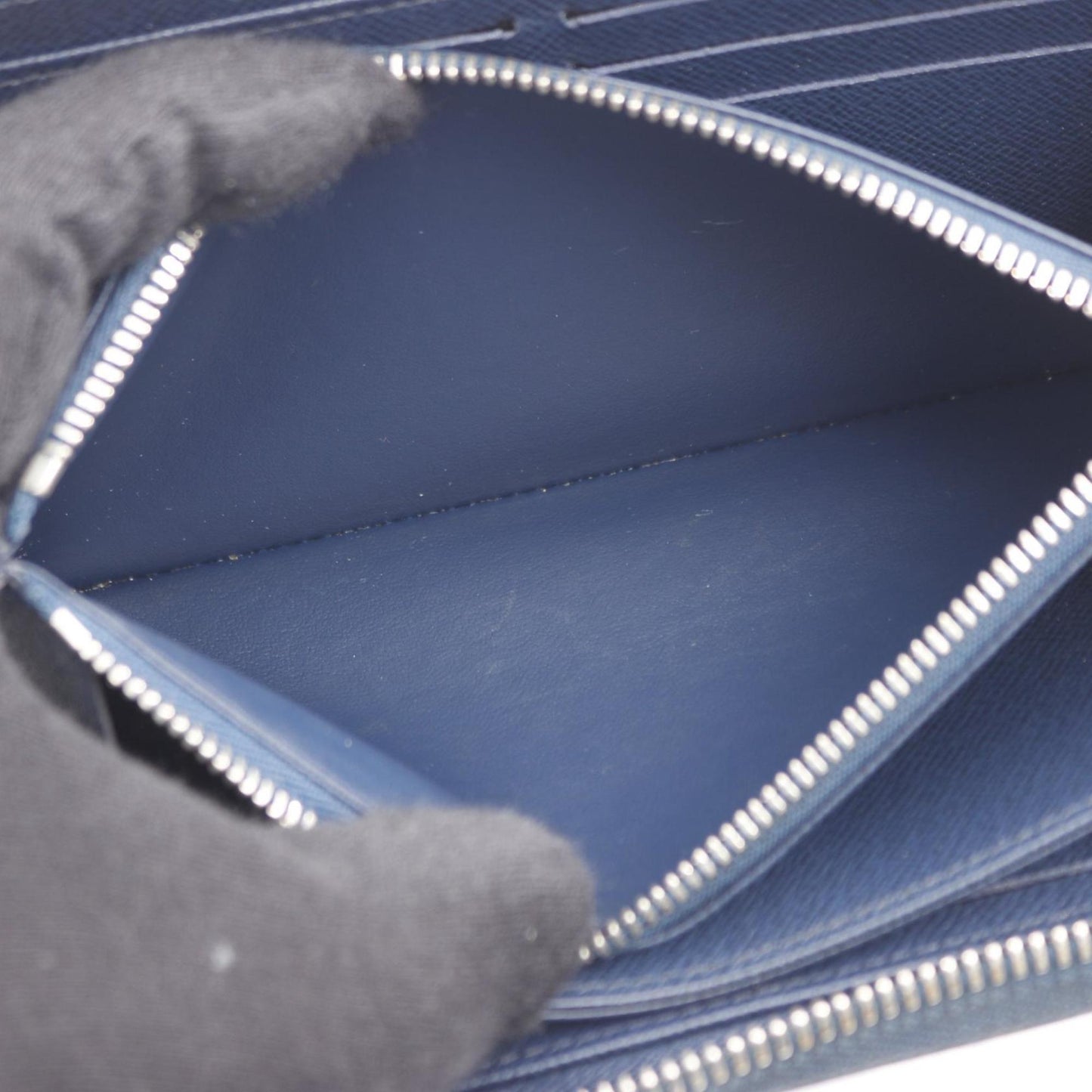 Louis Vuitton Zippy Wallet