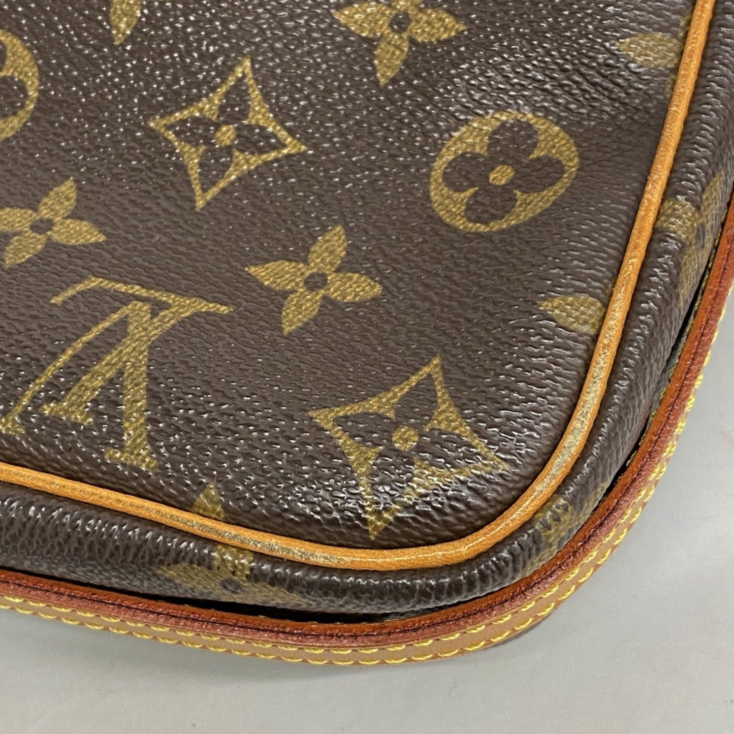 Louis Vuitton Monogram Saint-Germain 28 Shoulder Bag M51207 Brown