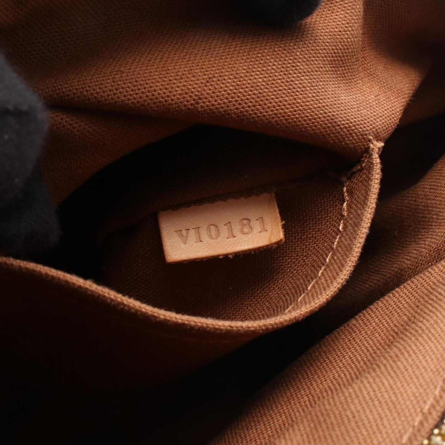 Louis Vuitton Tivoli Pm Monogram Handbag