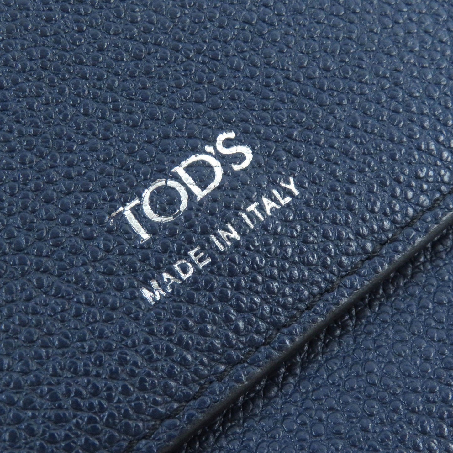 Tod'S Logo Tri-Fold Leather Long Wallet