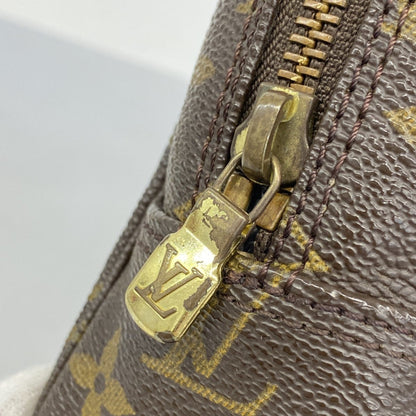 Louis Vuitton Monogram True Toilet 23 Pouch M47524 Brown