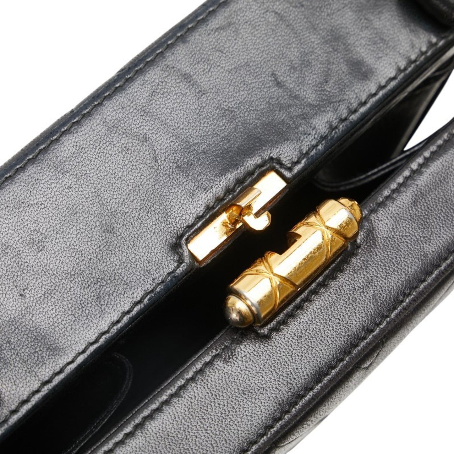 Chanel Chevron V-Stitch Shoulder Bag In Black Lambskin