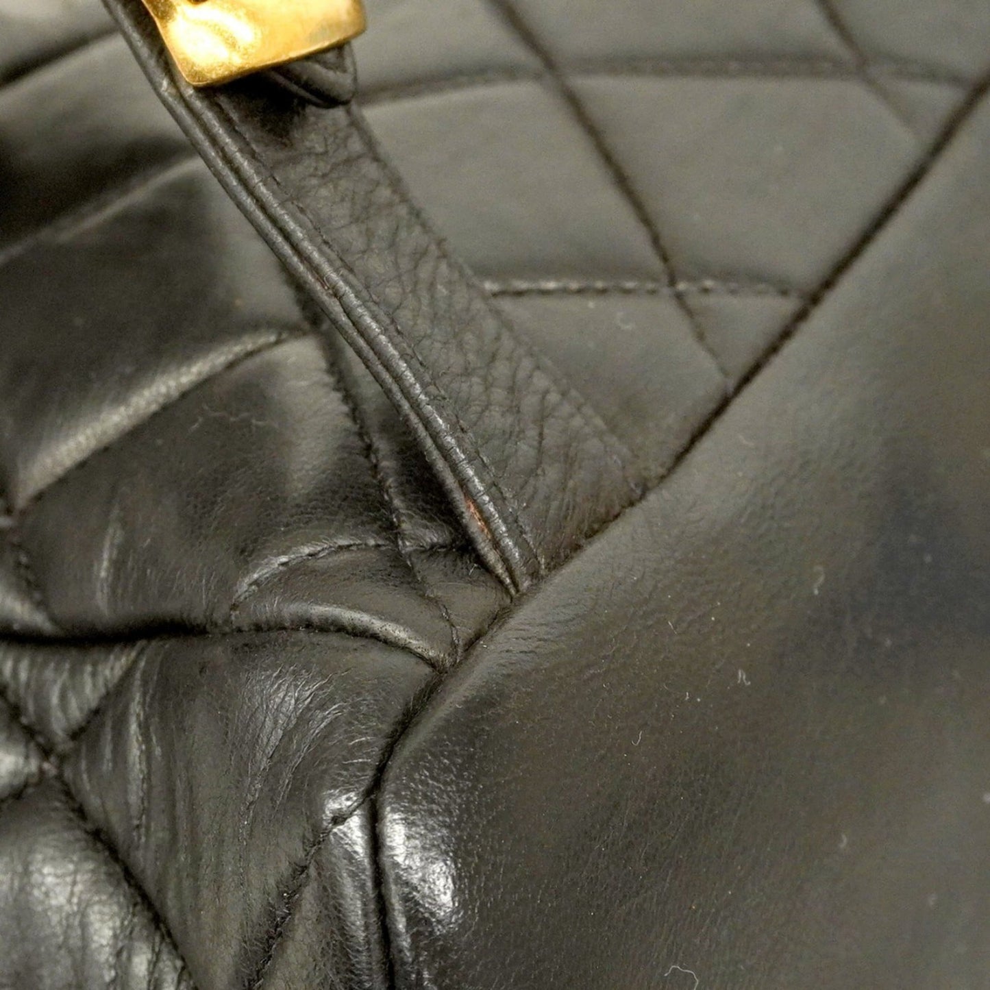 Leather Chanel Shoulder Bag