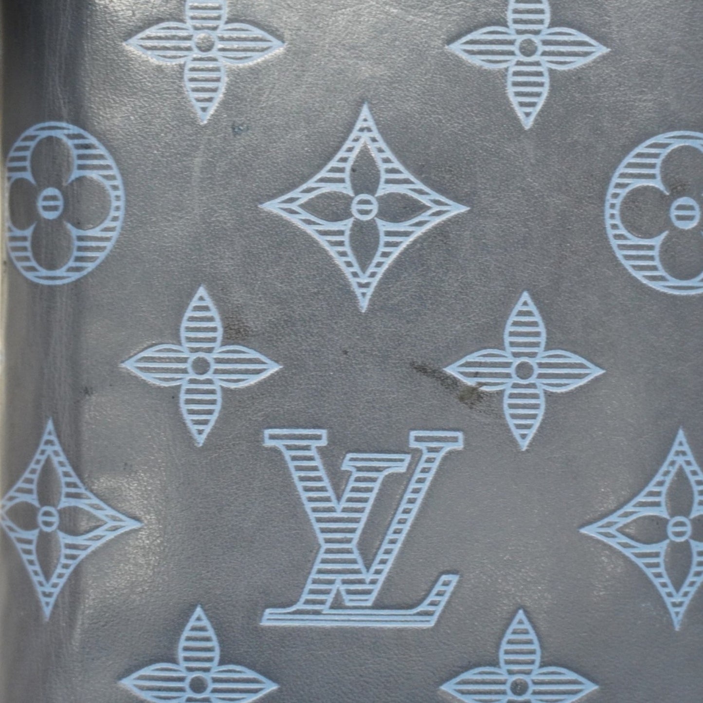 Louis Vuitton Monogram Shadow Zippy Wallet Vertical M80423 Navy