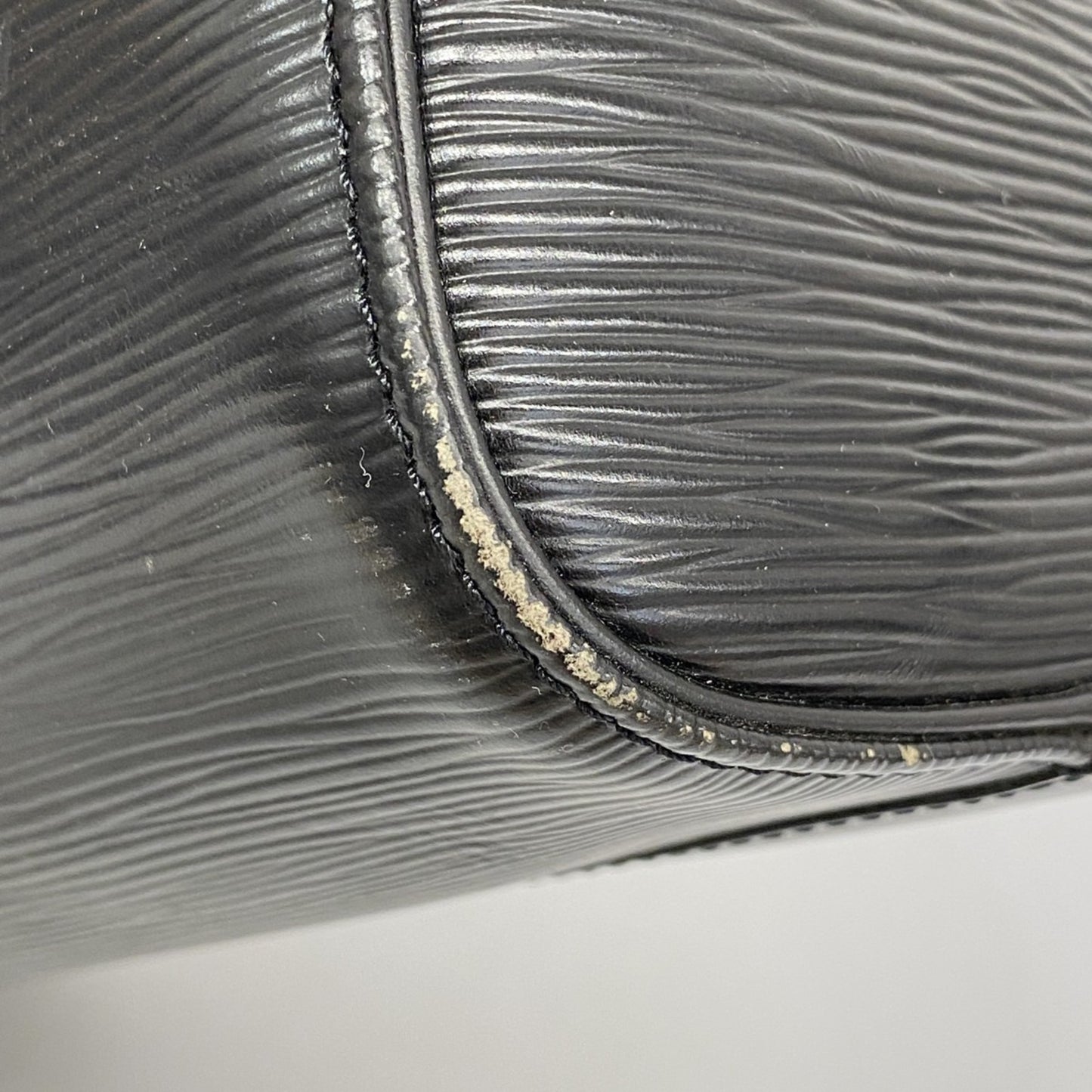 Louis Vuitton Epi Speedy 25 Handbag M59032 Noir