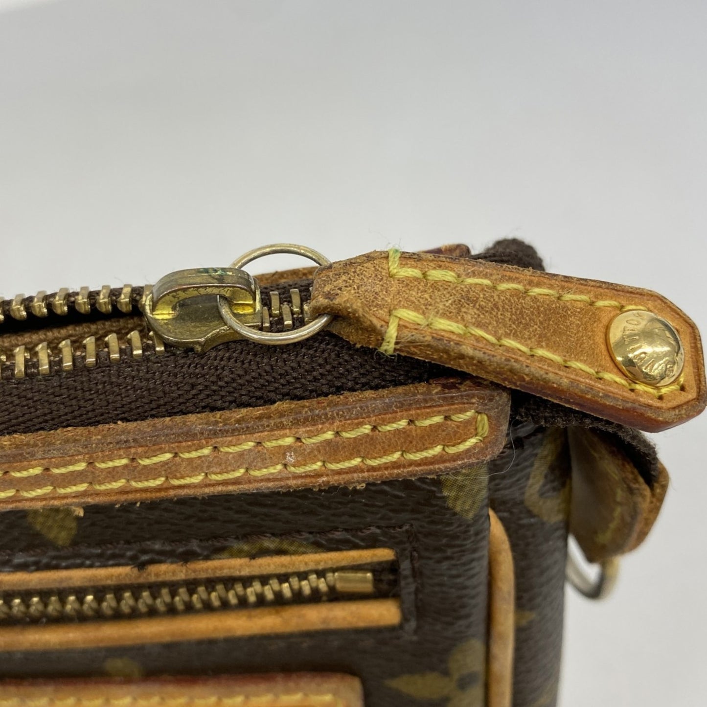 Louis Vuitton Monogram Rivet Pouch Accessoires M40141 Brown