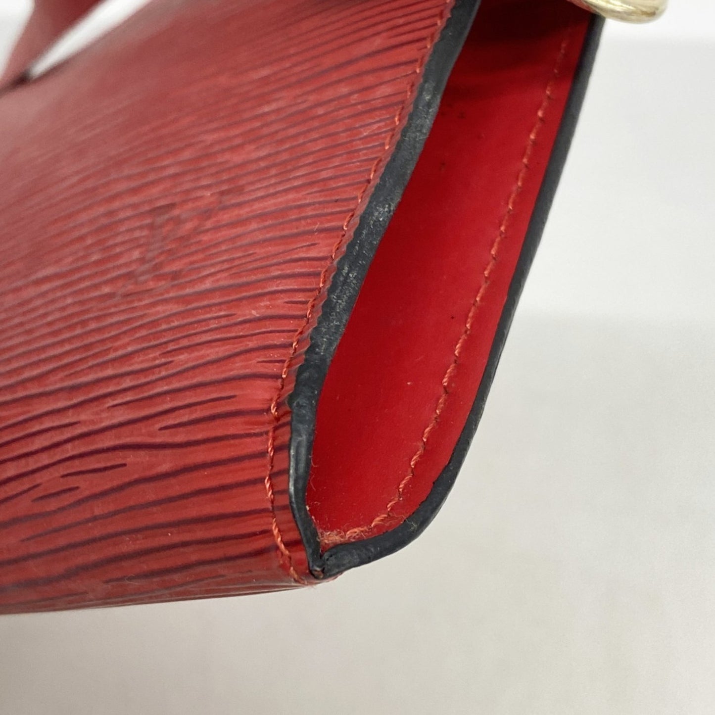 Louis Vuitton Epi Pouch Accessoires M52947 Castilian Red