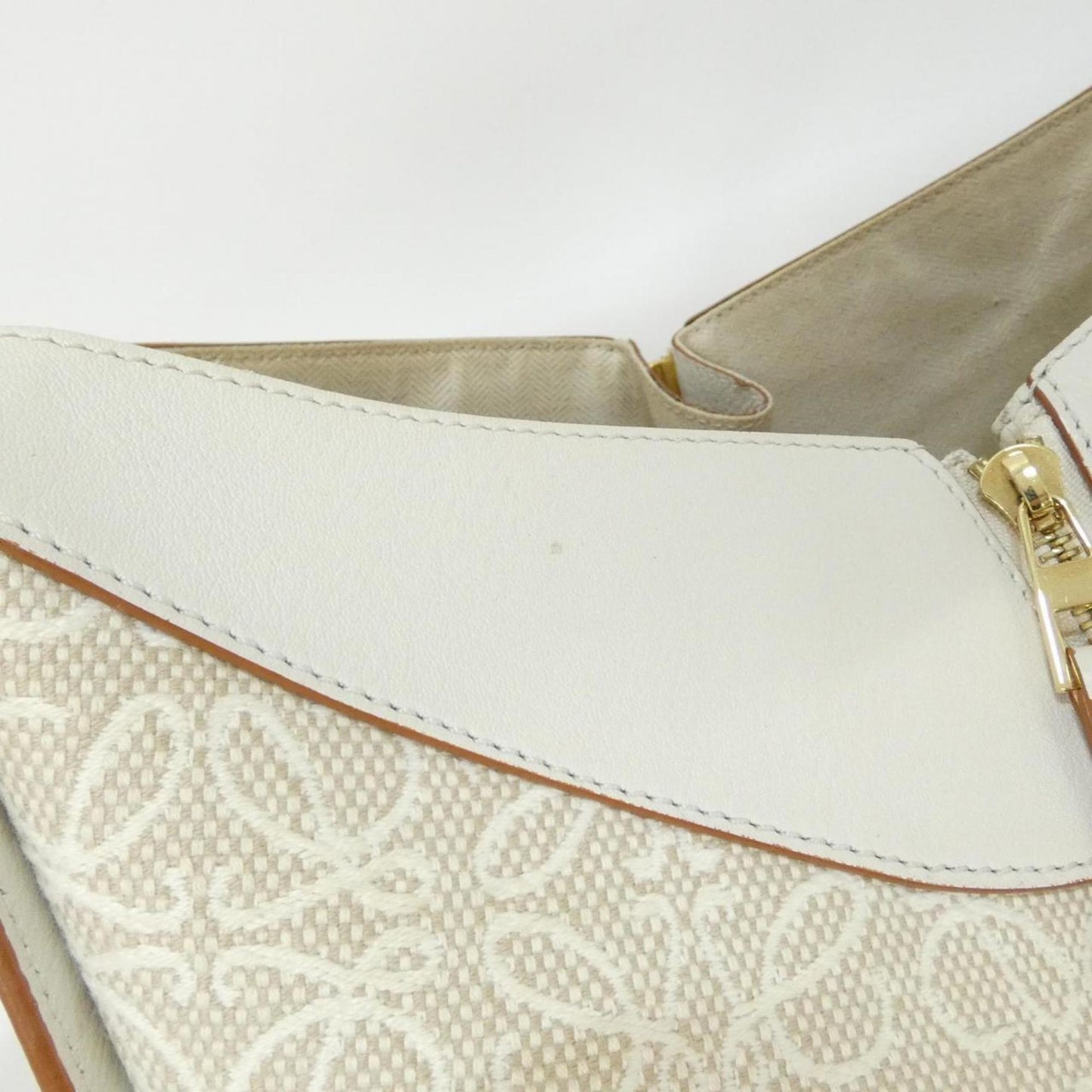 Loewe Hammock Small Shoulder Bag A538S35X29