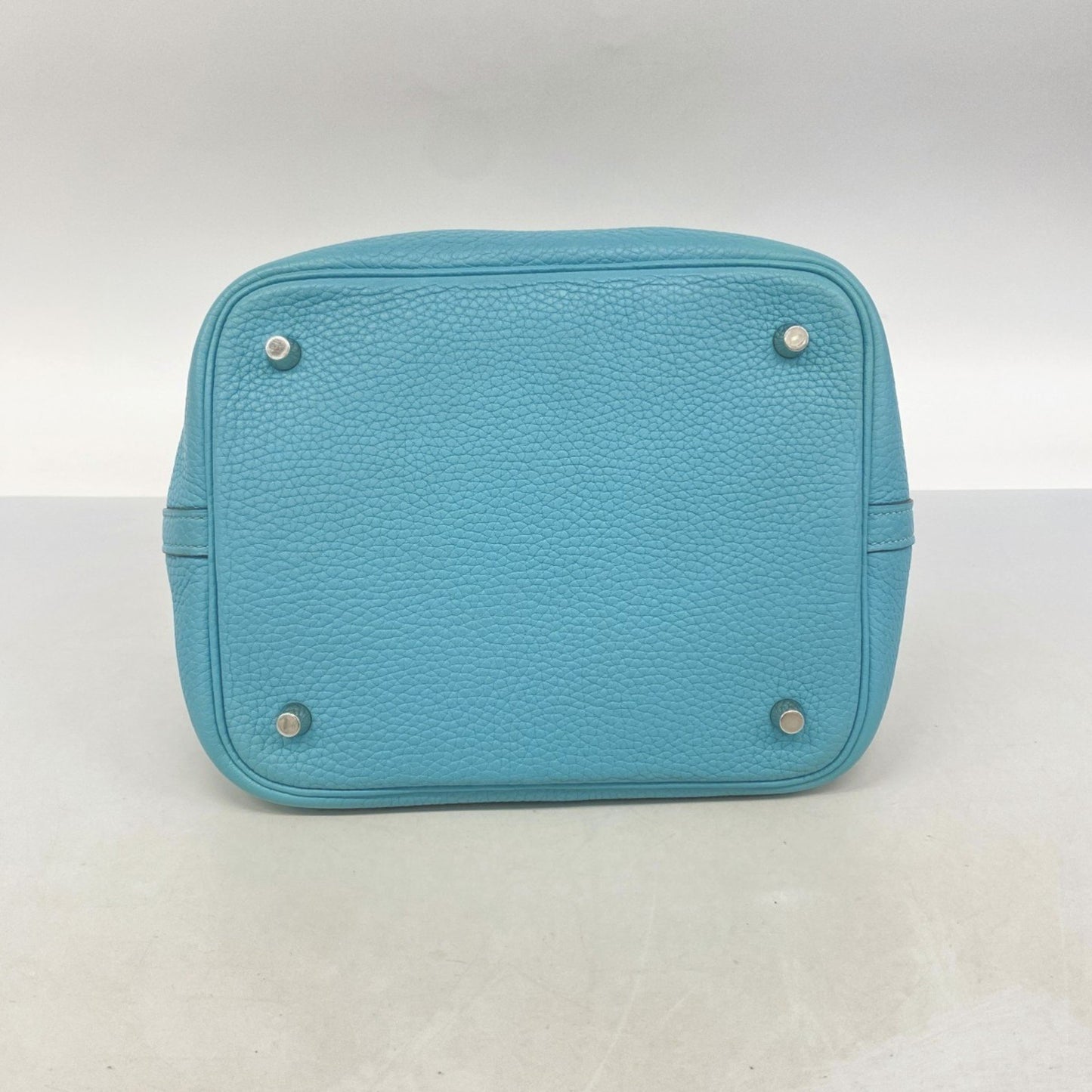 Hermes Herms Picotin Lock Mm Handbag In Taurillon Clemence Blue Atoll