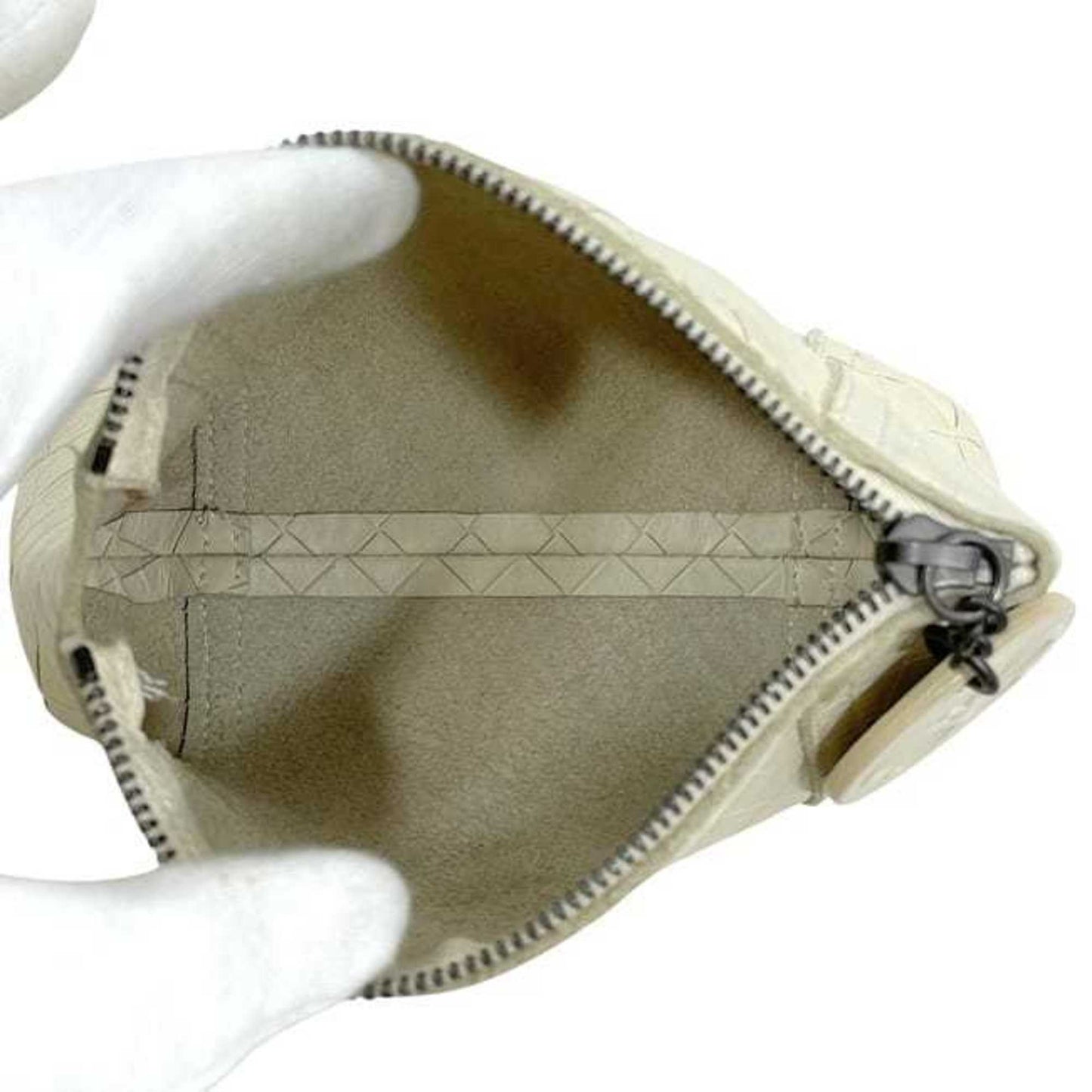 Bottega Veneta Pouch Ec-24437 White Intrecciato Mirage Leather Bottega Veneta Butterfly