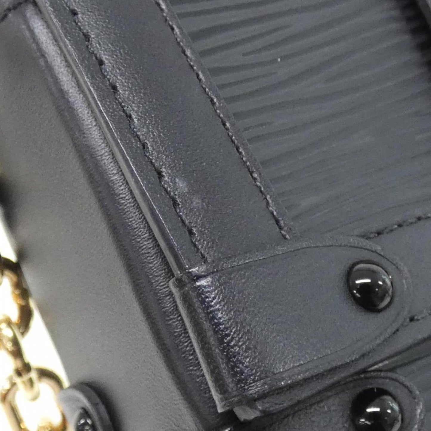 Louis Vuitton Epi Pochette Trunk Vertical M67871 Shoulder Bag