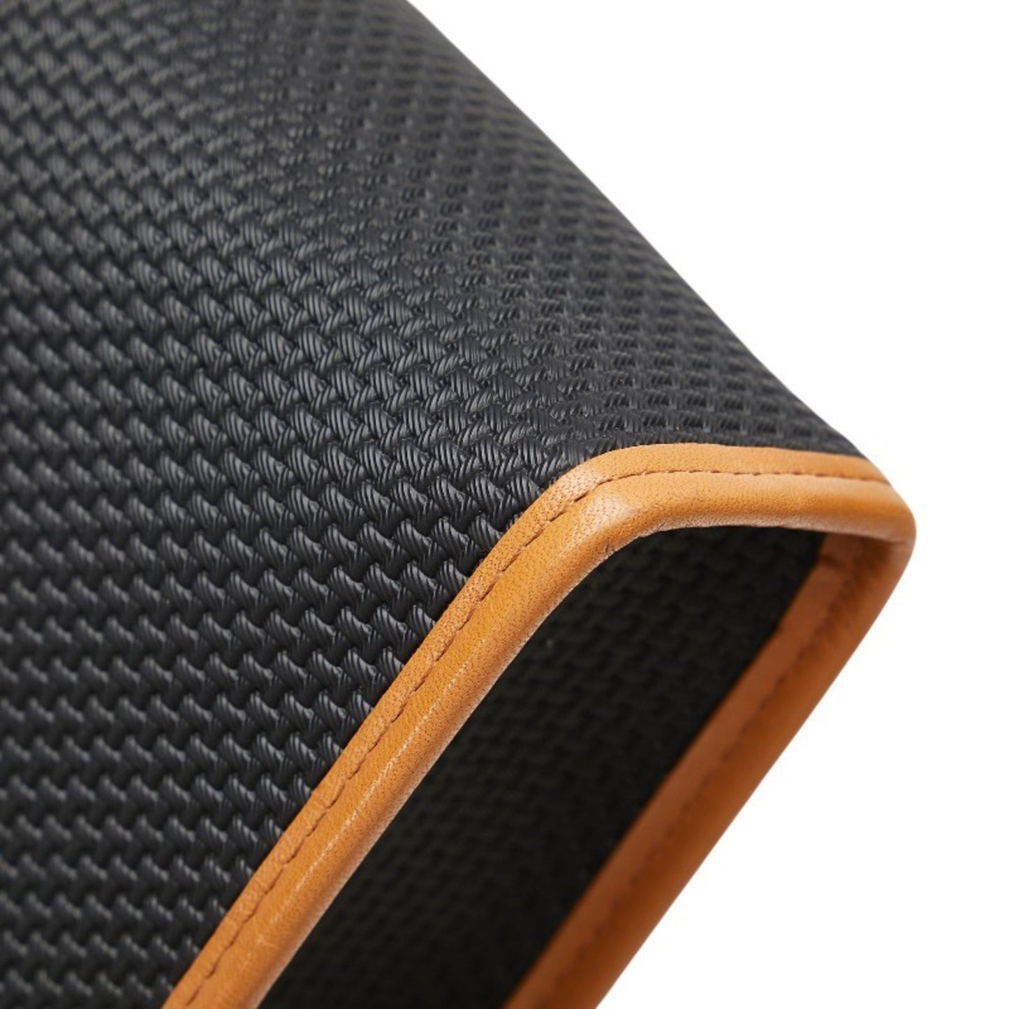 Saint Laurent Ysl Logo Clutch Bag In Black