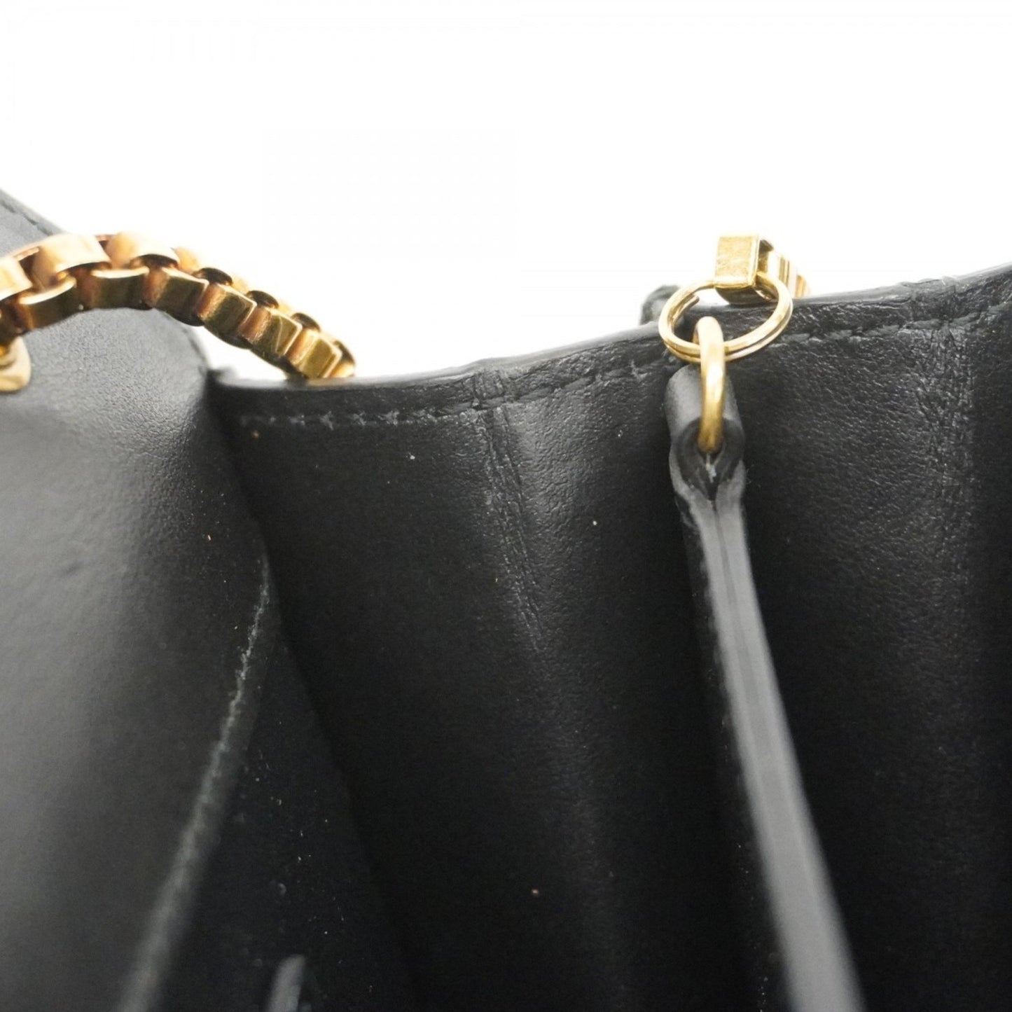 Salvatore Ferragamo Gancini Shoulder Bag In Gold