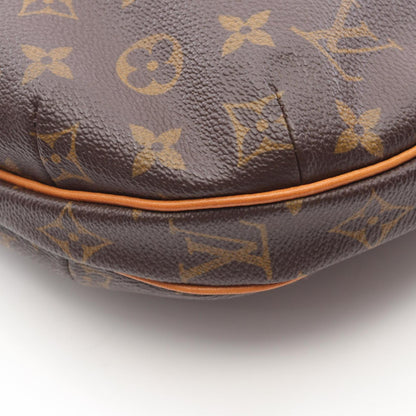 Louis Vuitton Croissant Mm Shoulder Bag