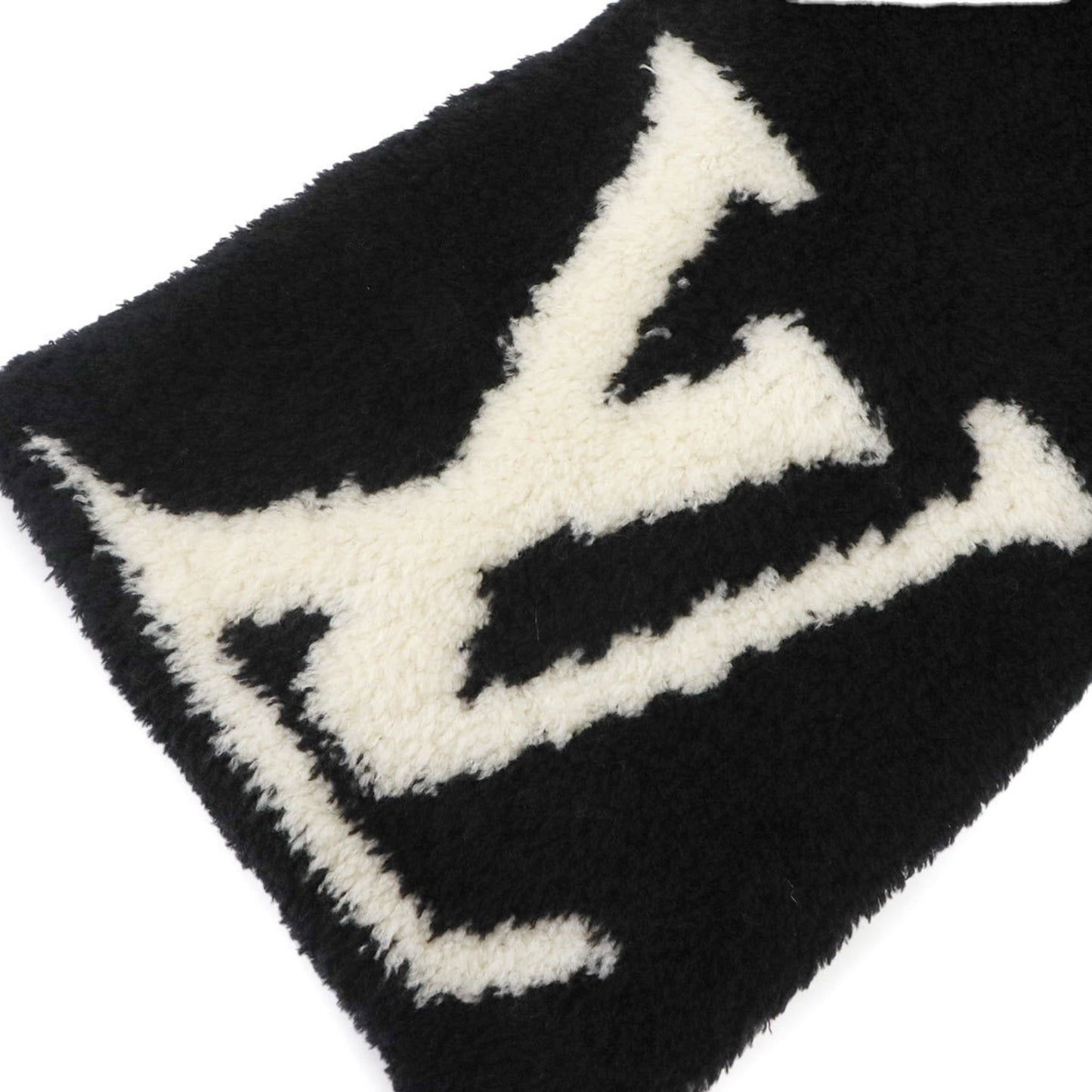 Louis Vuitton Comfy Wool Scarf