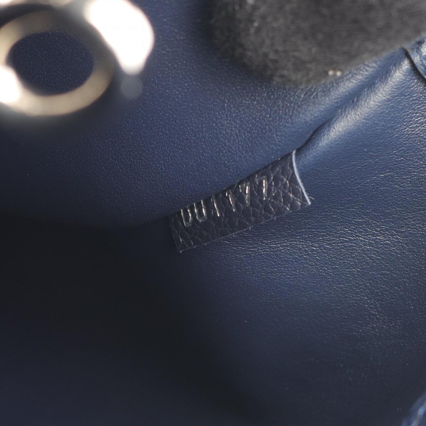 Louis Vuitton City Steamer Mm Handbag