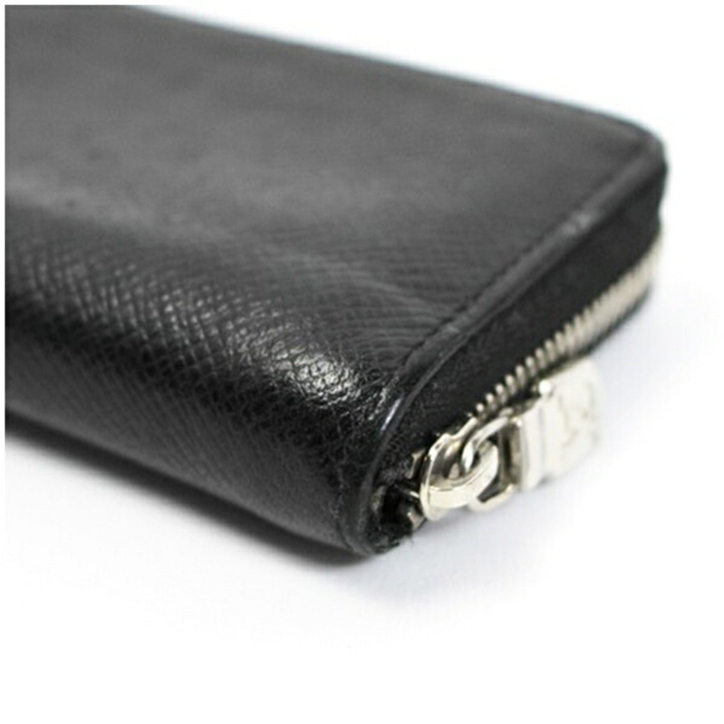 Louis Vuitton Taiga Zippy Coin Purse Artoise Black M30511 Louis Vuitton