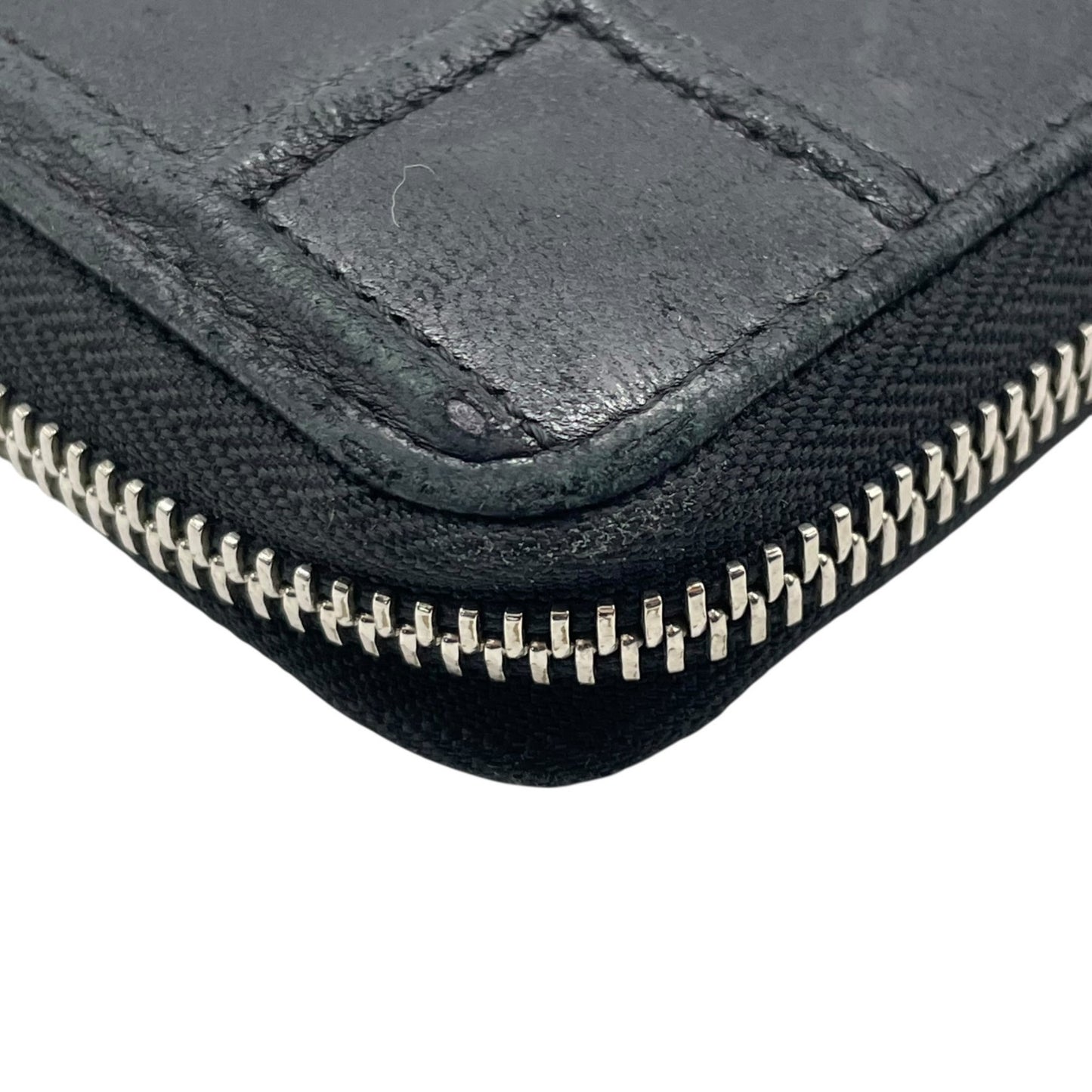 Christian Dior Diorama Long Wallet With Round Zipper