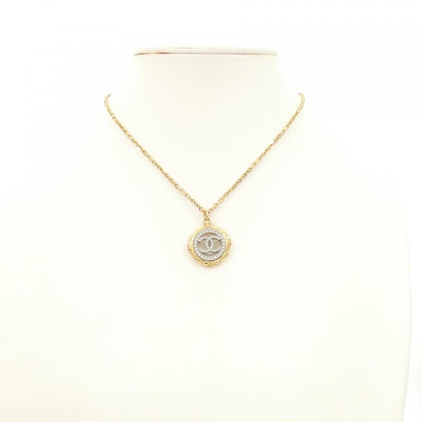 Chanel Abf087 Necklace