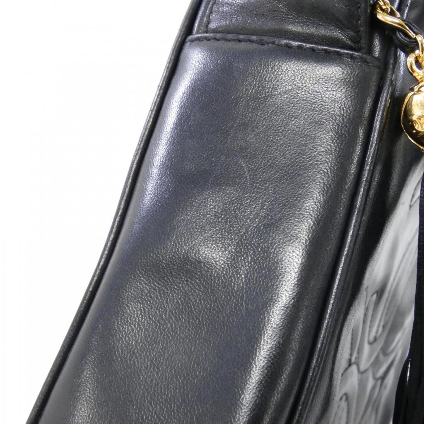 Chanel Shoulder Bags