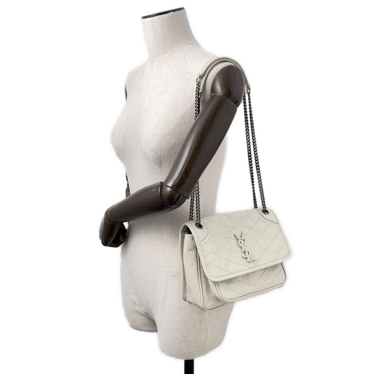 Yves Saint Laurent Niki Baby Leather Bag 6331600En049207 Saint Laurent Paris White