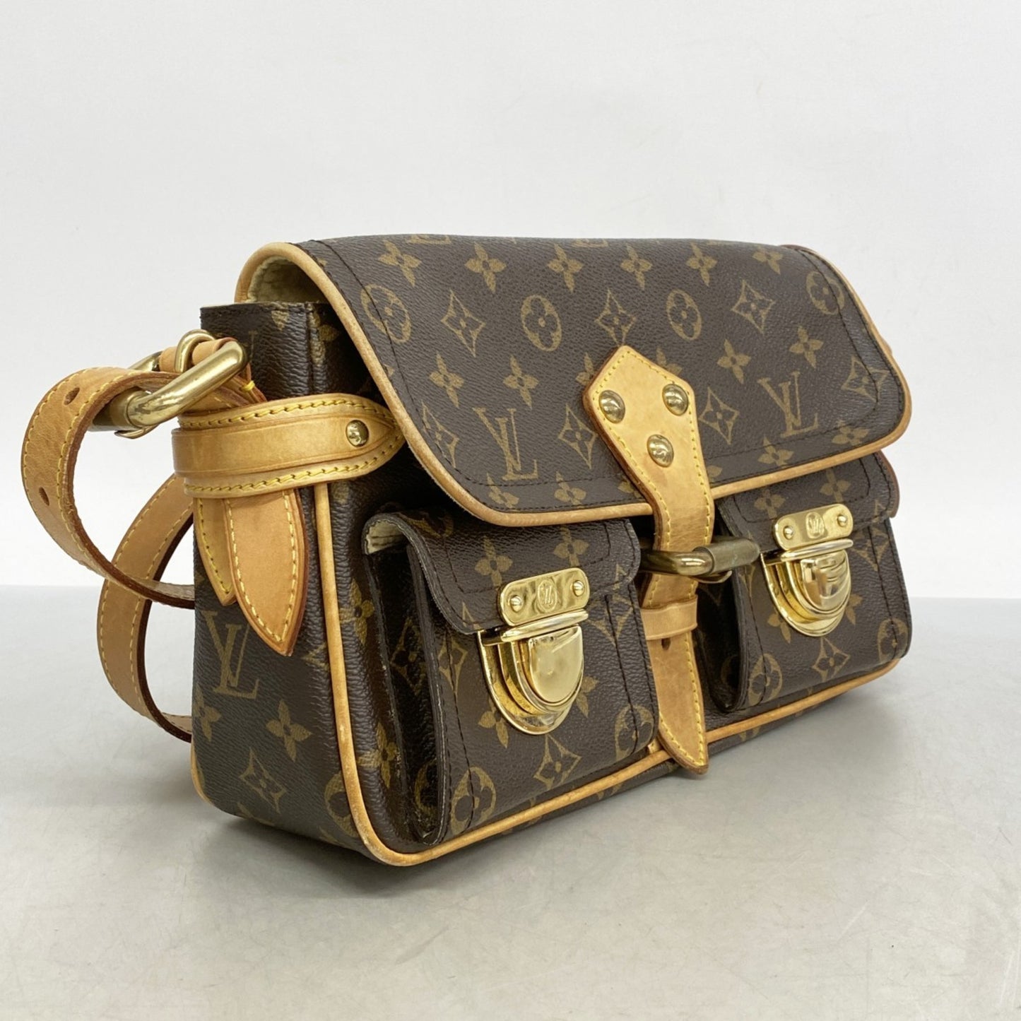 Louis Vuitton Monogram Hudson Shoulder Bag M40027 Brown