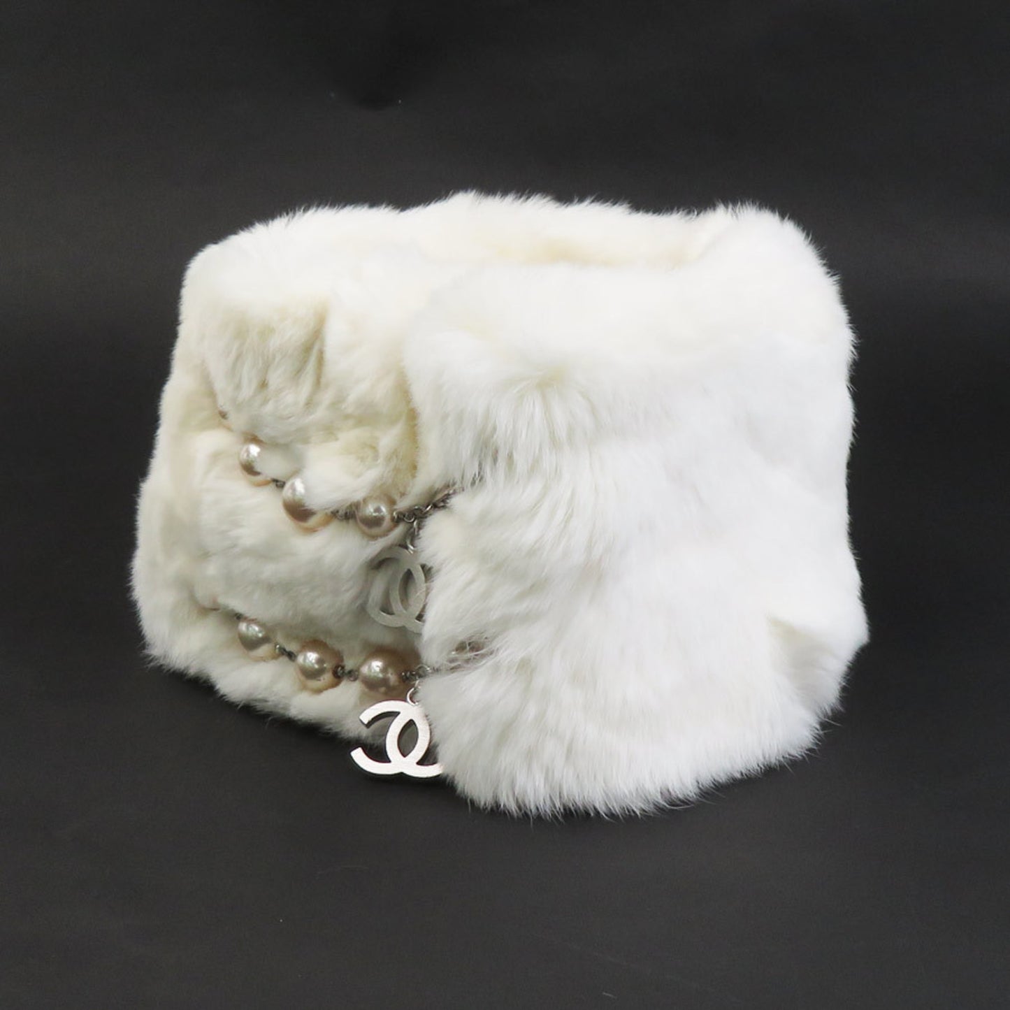Chanel Scarf Tippet Rabbit Fur Faux Pearl White