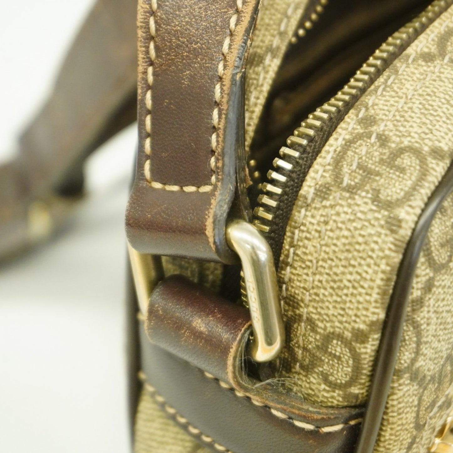 Gucci Gg Supreme Shoulder Bag 201447 Brown Champagne