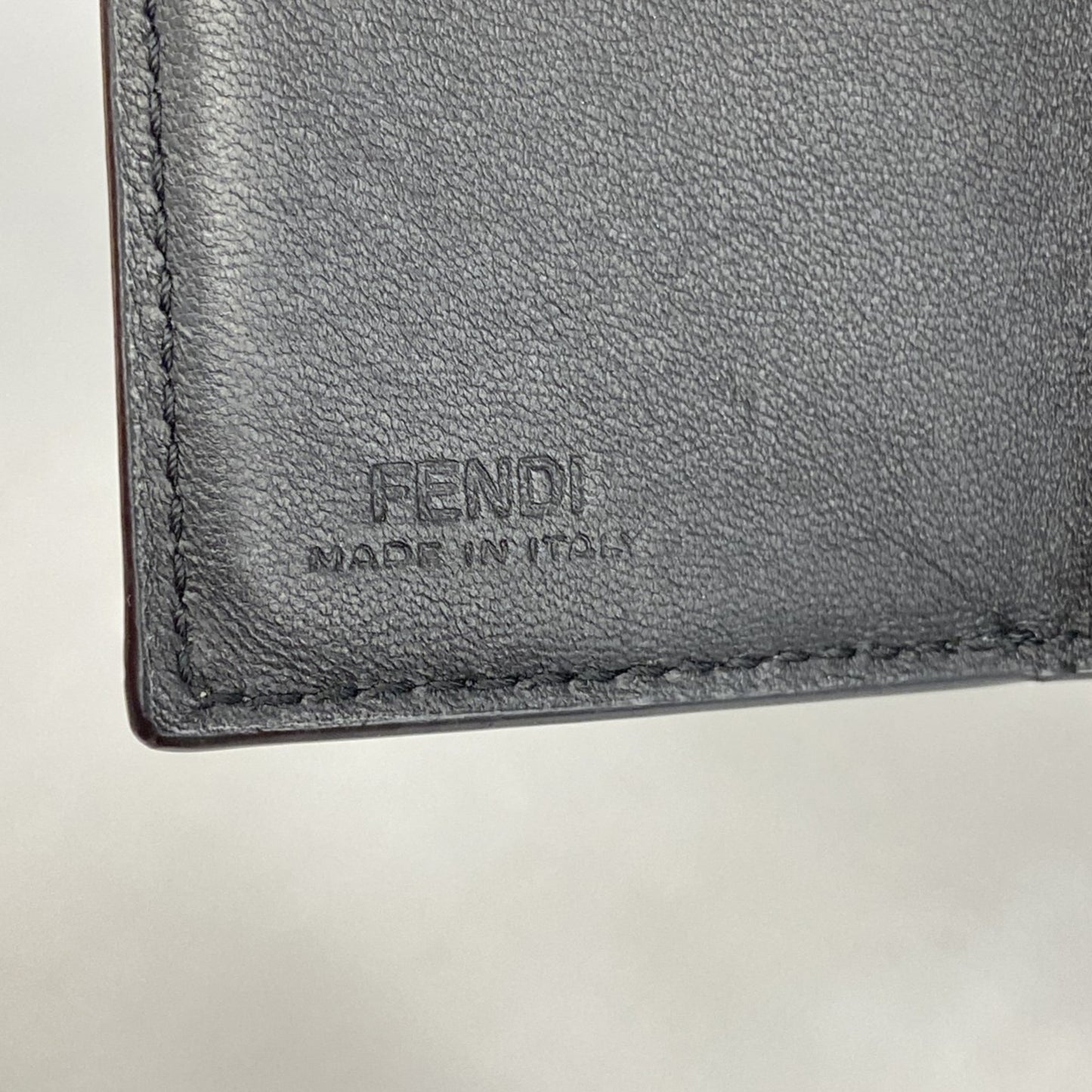 Fendi Tri-Fold Wallet In Black Leather