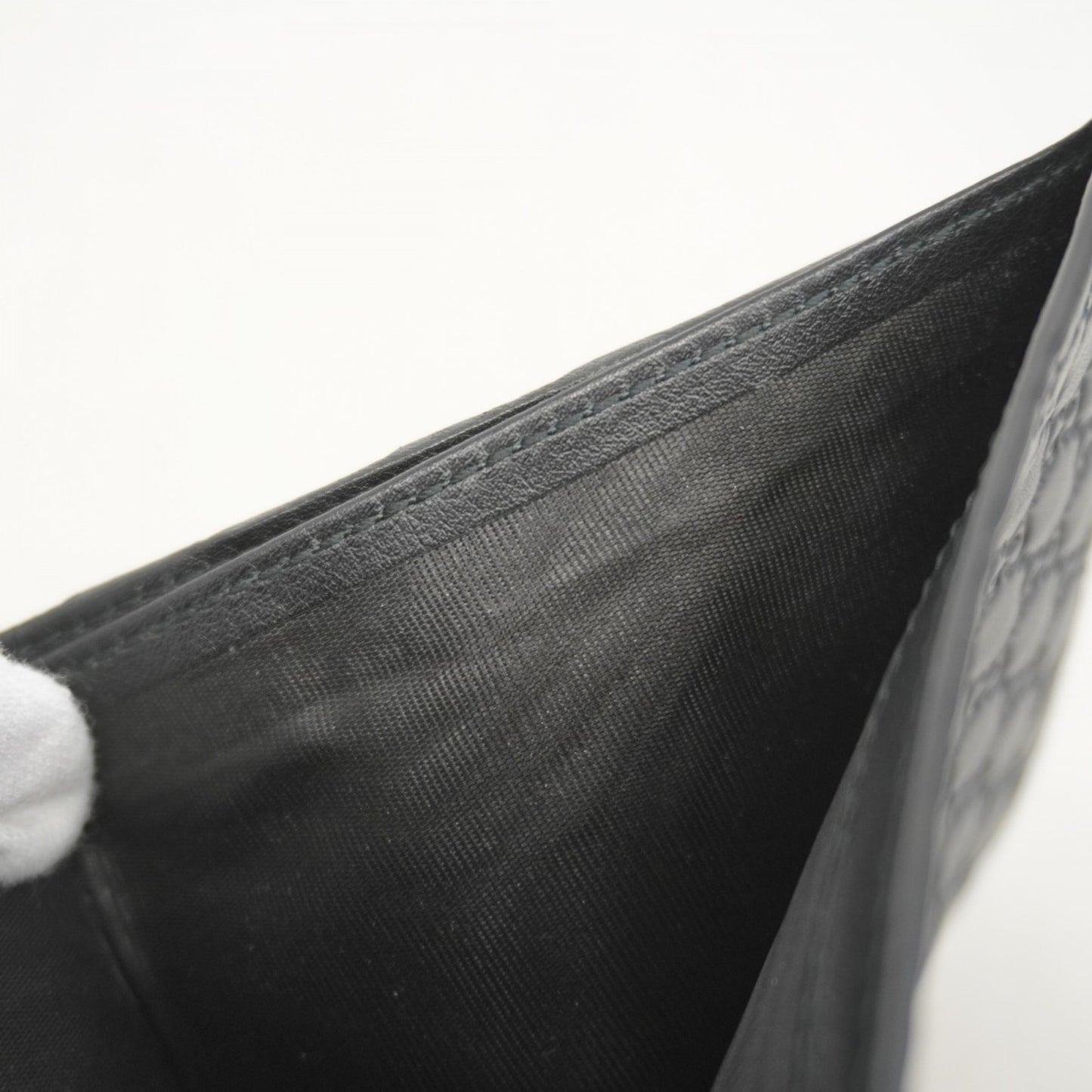 Gucci Micro Guccissima Wallet 150413 Leather Black