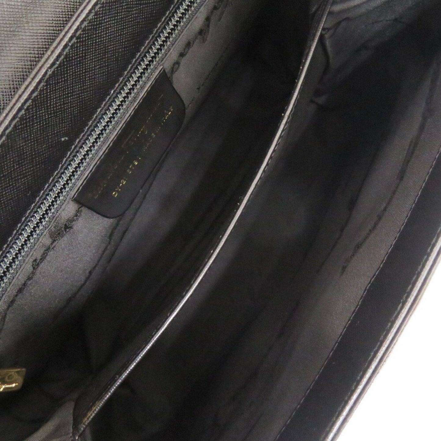 Salvatore Ferragamo Gancini Dy-21 8791 Leather Black Handbag 1410Salvatore