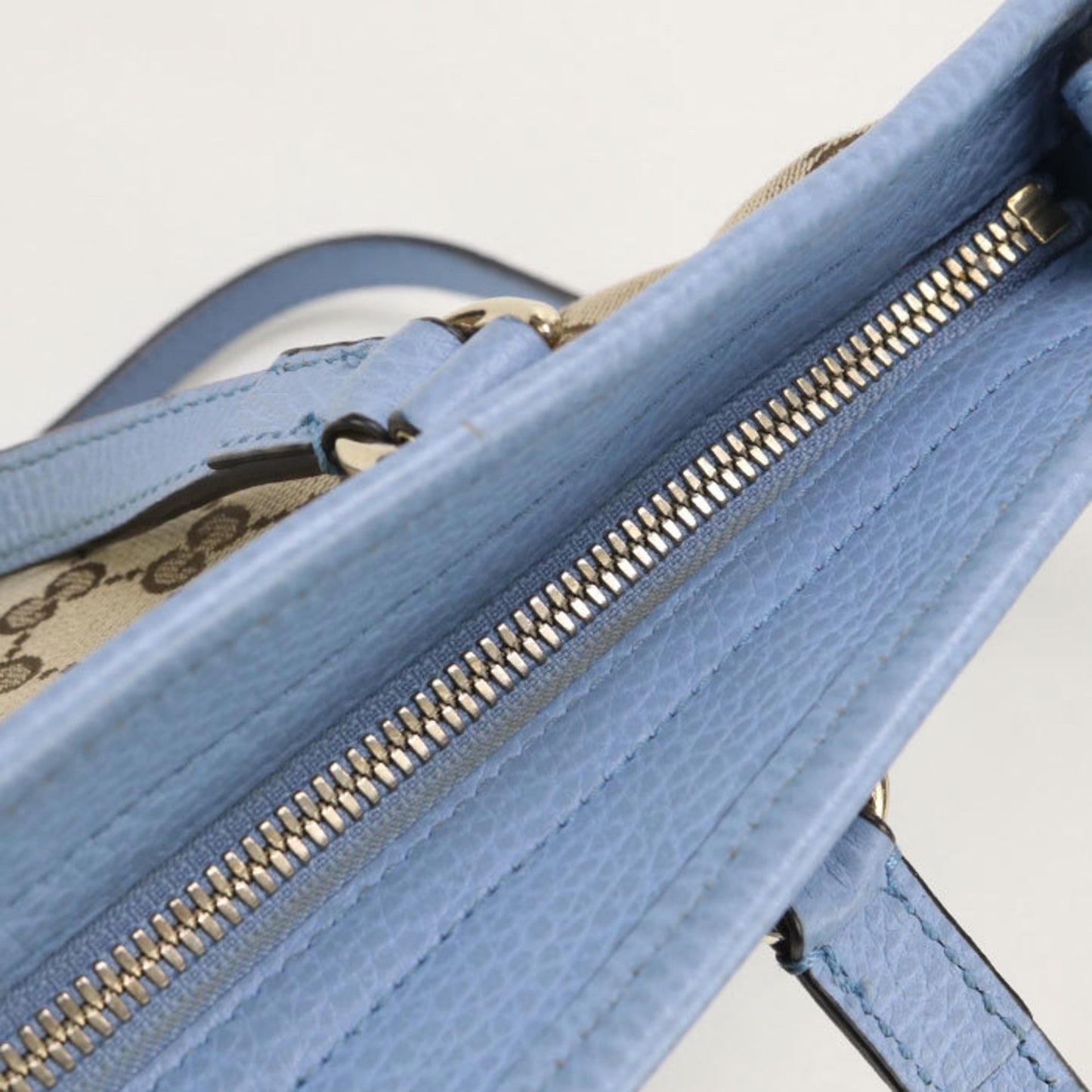 Gucci 449241 2-Way Handbag In Gg Canvas