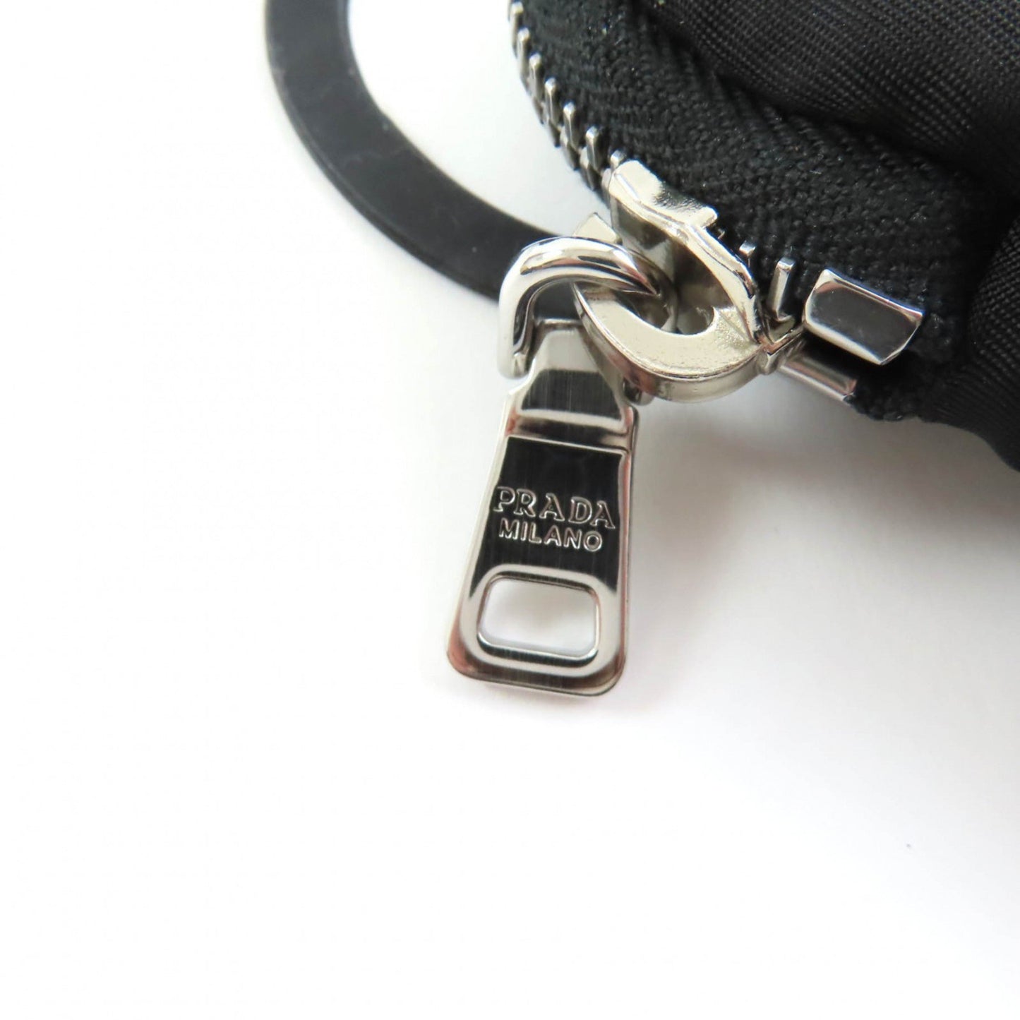 Prada 1Zt016 Renylon Smartphone Case Shoulder Pouch With Triangular Logo Plate