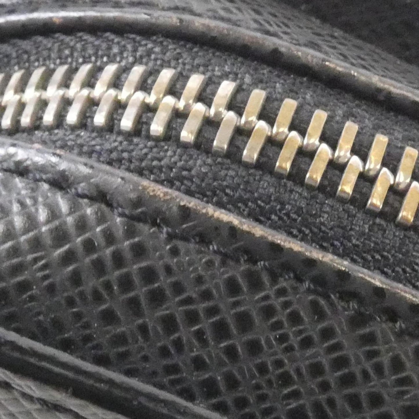 Leather Louis Vuitton Clutch Bag