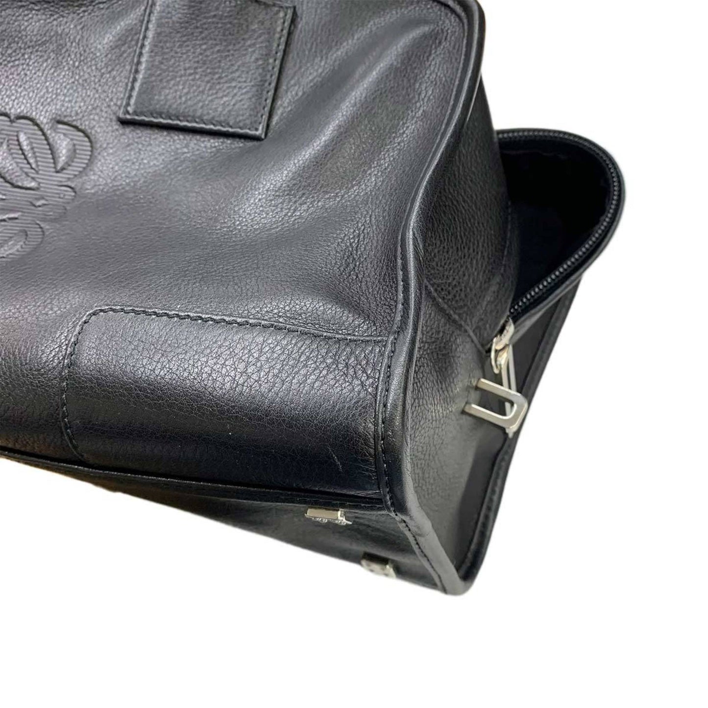 Loewe Amazona 28 Handbag In Black Leather