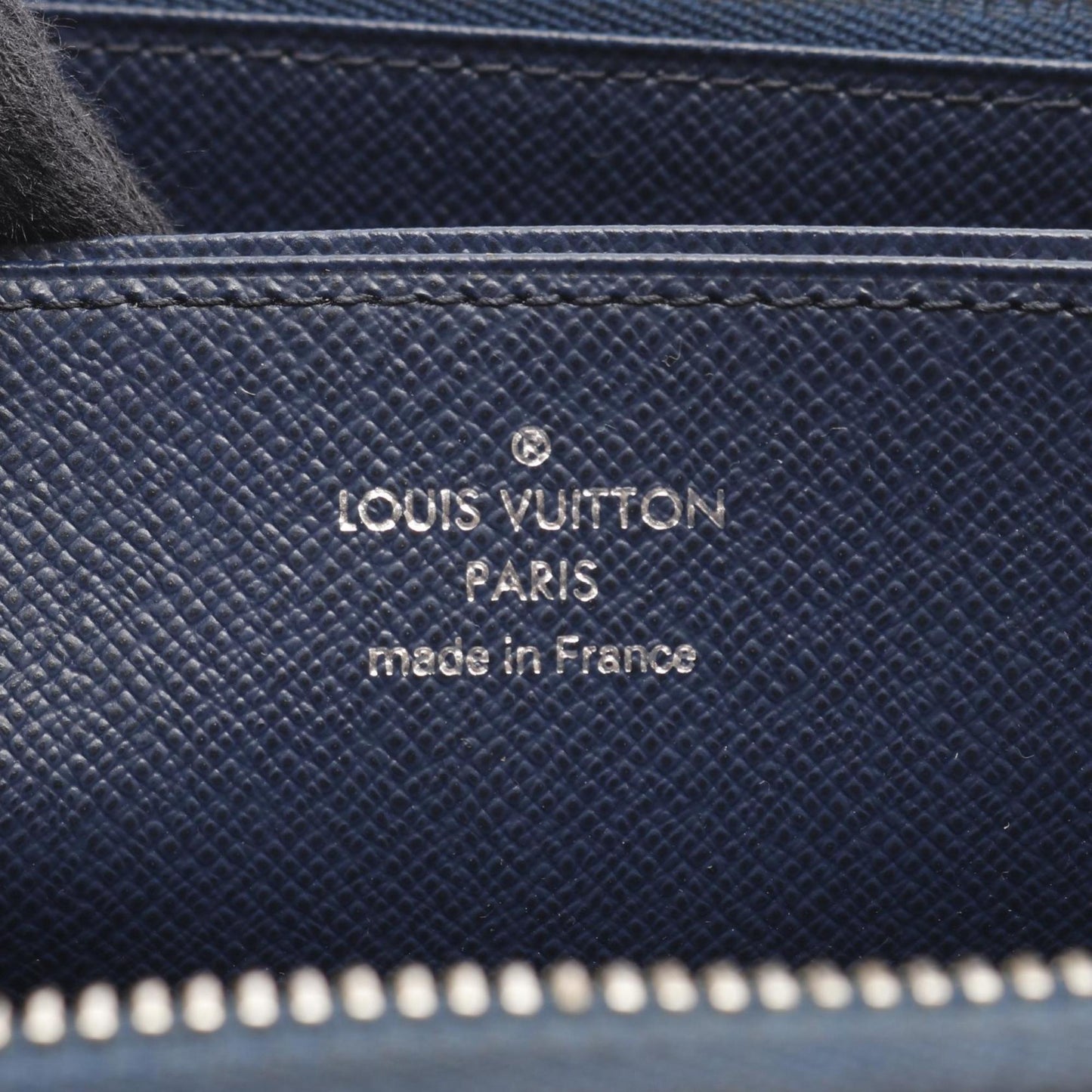 Louis Vuitton Zippy Wallet