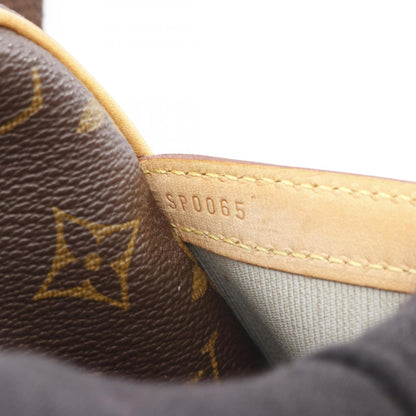 Louis Vuitton Reporter Pm Shoulder Bag