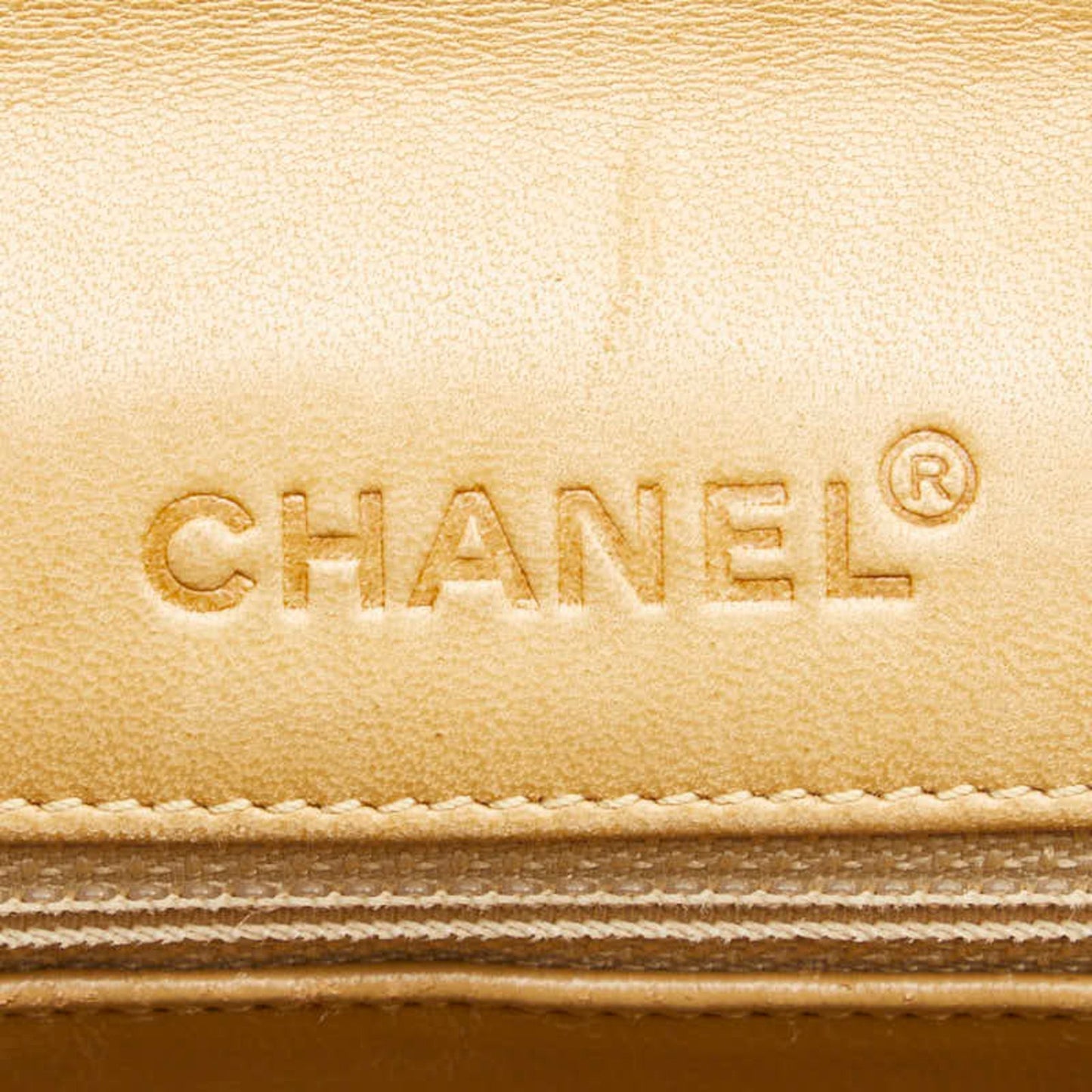 Chanel Wild Stitch Chocolate Bar Chain Shoulder Bag In Beige Lambskin